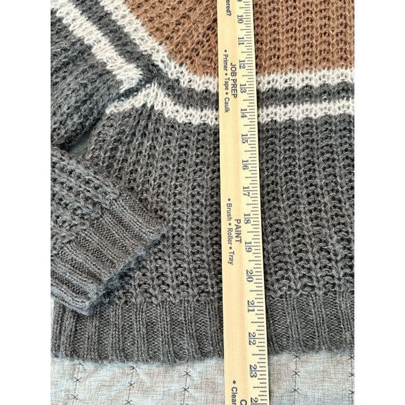 Cozy Brown and Gray Women's Sweater - Picture 8 of 10